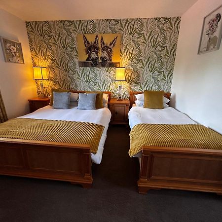 Castle Inn Найтон Экстерьер фото